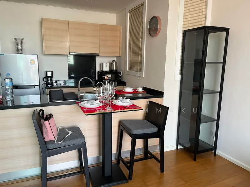 Wind Sukhumvit 23, Bangkok, 136 Soi Sukhumvit 23, Sukhumvit Road, Khlongtoei Nua, Watthana, Bangkok, 1 Bedroom, 58 sqm, Condo For Rent, by Kitnipat Boonyadhammakul, 500172584 - DDproperty.com