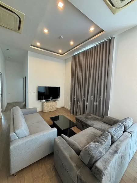 Trapezo Sukhumvit 16, Bangkok, Soi Sukhumvit 16, Khlong Toei, Khlong Toei, Bangkok, 3 Bedrooms, 118 sqm, Condo For Rent, by Chanisara Kruakaew, 500172585 - DDproperty.com