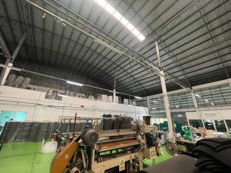 For Sale - Factory with Office for Sale – 6-2-73 Rai, Lat Lum Kaeo, Pathum Thani – Licensed (Ror.Ngor.4), Pathum Thani