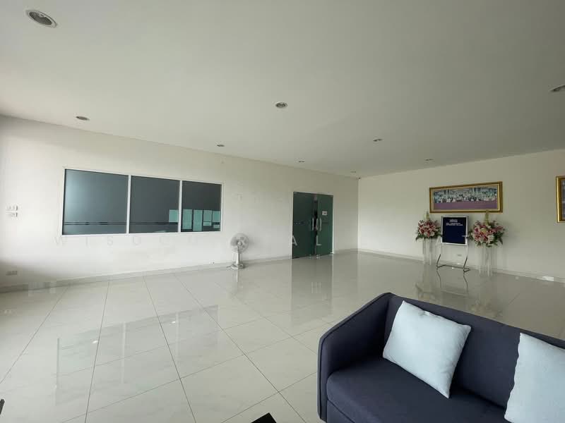 For Sale - Factory with Office for Sale – 6-2-73 Rai, Lat Lum Kaeo, Pathum Thani – Licensed (Ror.Ngor.4), Pathum Thani