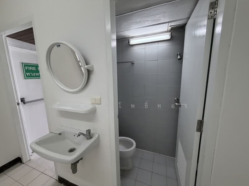 Peng Seng Mansion, Bangkok, หลังสวน หลังสวน, Lumphini, Pathum Wan, Bangkok, 2 Bedrooms, 200 sqm, Condo For Rent, by ธนพล โพธิ์ทอง, 500172619 - DDproperty.com