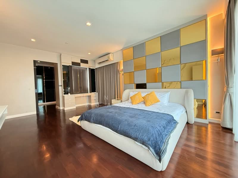 68 SOUL Ratchadapisek 68, Bangkok, Soi Ratchada 68, Ratchadaphisek Road, Bang Sue, Bang Sue, Bangkok, 5 Bedrooms, 450 sqm, Single Detached House For Rent, by Chanisara Kruakaew, 500172631 - DDproperty.com