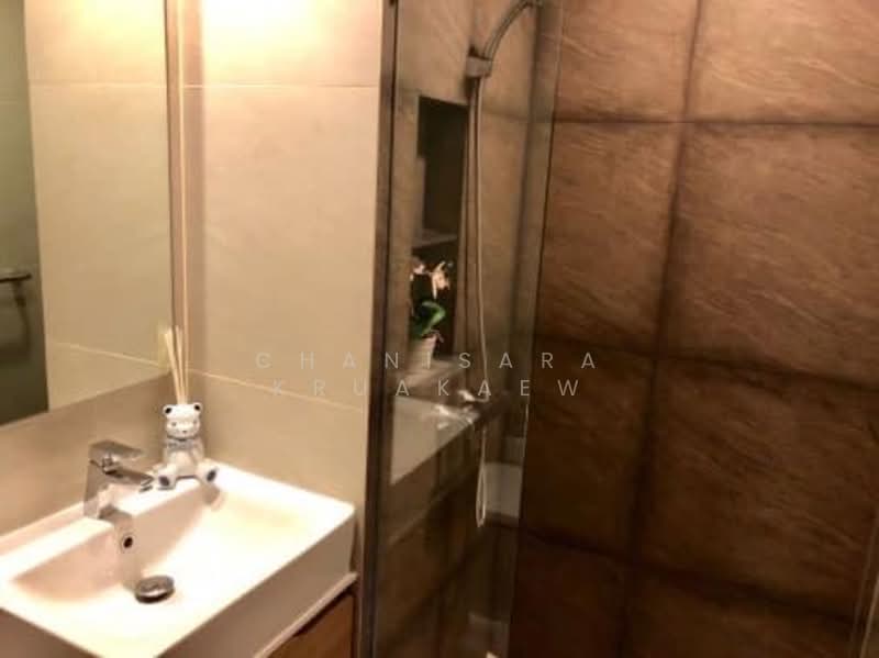 Maestro 02 Ruamrudee, Bangkok, 5-2 Ploenchit Road, Lumphini, Pathum Wan, Bangkok, 2 Bedrooms, 57 sqm, Condo For Rent, by Chanisara Kruakaew, 500172680 - DDproperty.com
