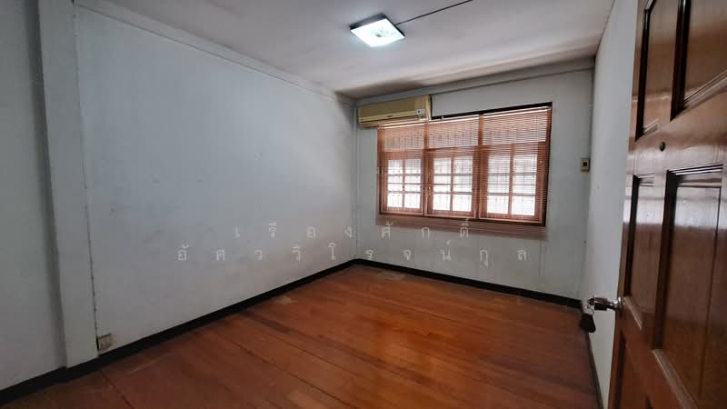 พระปิ่น 1, Bangkok, บรมราชชนนี, Bang Bamru, Bang Phlat, Bangkok, 2 Bedrooms, 110 sqm, Townhouse For Sale, by เรืองศักดิ์ อัศววิโรจน์กุล, 500172705 - DDproperty.com