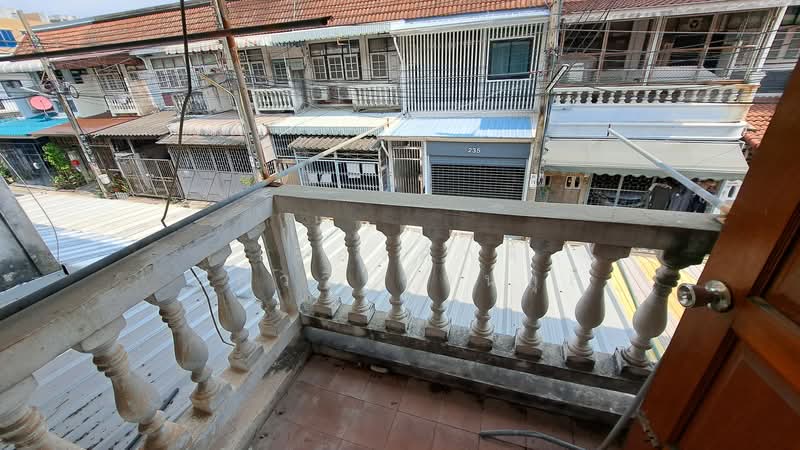 พระปิ่น 1, Bangkok, บรมราชชนนี, Bang Bamru, Bang Phlat, Bangkok, 2 Bedrooms, 110 sqm, Townhouse For Sale, by เรืองศักดิ์ อัศววิโรจน์กุล, 500172705 - DDproperty.com