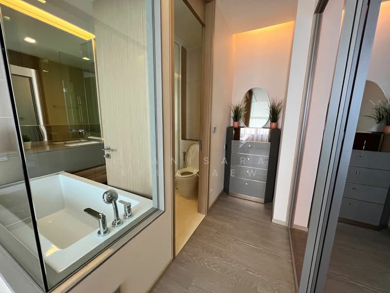 The Esse Asoke, Bangkok, 333 Soi Sukhumvit 21, Sukhumvit Road, Khlongtoei Nua, Watthana, Bangkok, 1 Bedroom, 47 sqm, Condo For Rent, by Chanisara Kruakaew, 500172731 - DDproperty.com