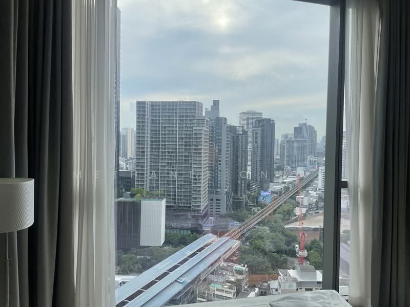 The Strand Thonglor, Bangkok, 36 Soi Sukhumvit 55, Khlong Tan Nua, Watthana, Bangkok, 1 Bedroom, 55 sqm, Condo For Rent, by Methanee Onrat, 500172753 - DDproperty.com