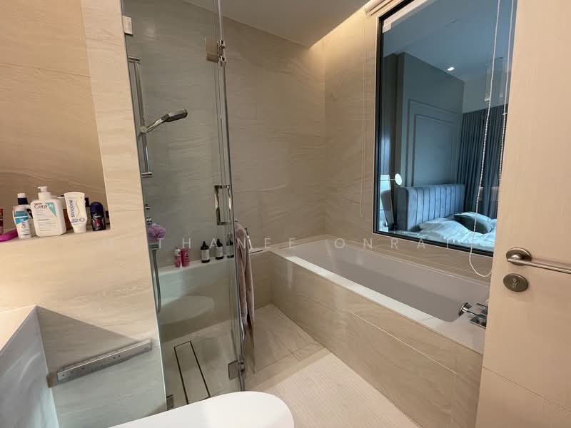 The Strand Thonglor, Bangkok, 36 Soi Sukhumvit 55, Khlong Tan Nua, Watthana, Bangkok, 1 Bedroom, 55 sqm, Condo For Rent, by Methanee Onrat, 500172753 - DDproperty.com