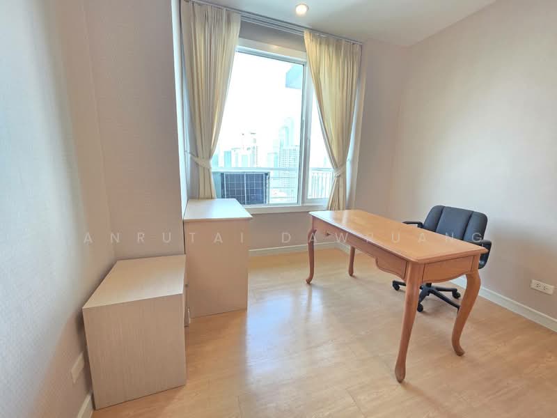 Baan Siri 24, Bangkok, 39 Sukhumvit 24 Alley, Khong Tan, Khlong Toei, Bangkok, 3 Bedrooms, 146 sqm, Condo For Rent, by Kanrutai Dawruang, 500172767 - DDproperty.com