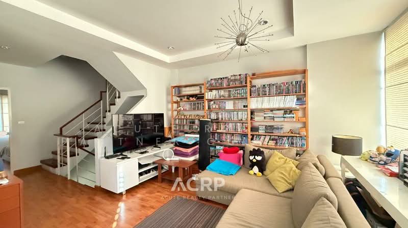 Thanapat Haus Sathorn - Narathiwas, Bangkok, Soi Chuen Chitrung, Nontri Road, Chong Nonsi, Yan Nawa, Bangkok, 3 Bedrooms, 350 sqm, Townhouse For Sale, by Acute Realty Partner Co.,Ltd., 500172772 - DDproperty.com