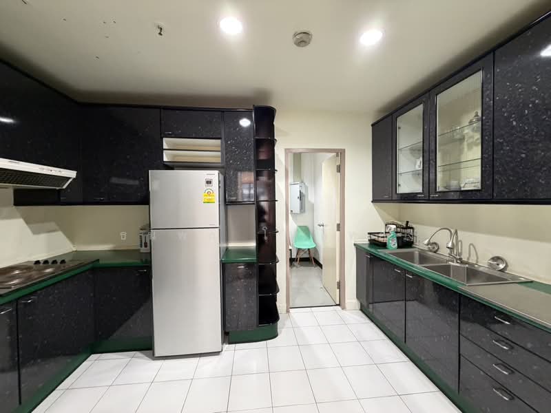 New House condominium, Bangkok, Ploenchit, Lumphini, Pathum Wan, Bangkok, 2 Bedrooms, 162 sqm, Condo For Rent, by ธนพล โพธิ์ทอง, 500172786 - DDproperty.com