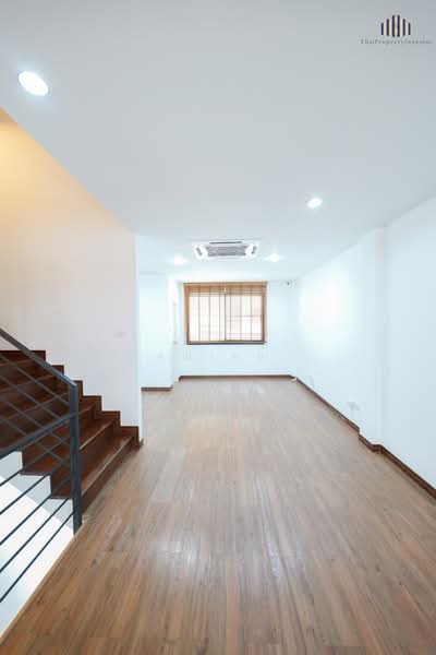 ตึก โฮมออฟฟิศทำเลดี สำหรับเจ้าของธุรกิจ ผู้บริหารยุคใหม่ !!! เวิร์คแอดไลฟ์ นวมินทร์ 36 ฟังก์ชั่นครบ, กรุงเทพ, ถนนนวมินทร์ 36, คลองกุ่ม, บึงกุ่ม, กรุงเทพ, 300 ตร.ม., สำนักงาน ขาย, โดย คุณเมย์, 500172799 - DDproperty.com