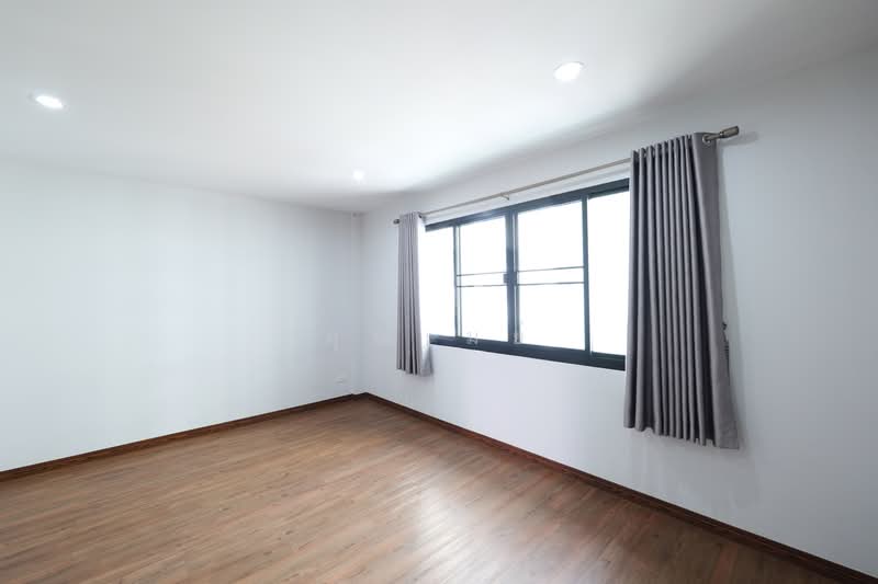 ตึก โฮมออฟฟิศทำเลดี สำหรับเจ้าของธุรกิจ ผู้บริหารยุคใหม่ !!! เวิร์คแอดไลฟ์ นวมินทร์ 36 ฟังก์ชั่นครบ, Bangkok, ถนนนวมินทร์ 36, Khlong Kum, Bueng Kum, Bangkok, , 300 sqm, Office Space For Sale, by คุณเมย์, 500172799 - DDproperty.com