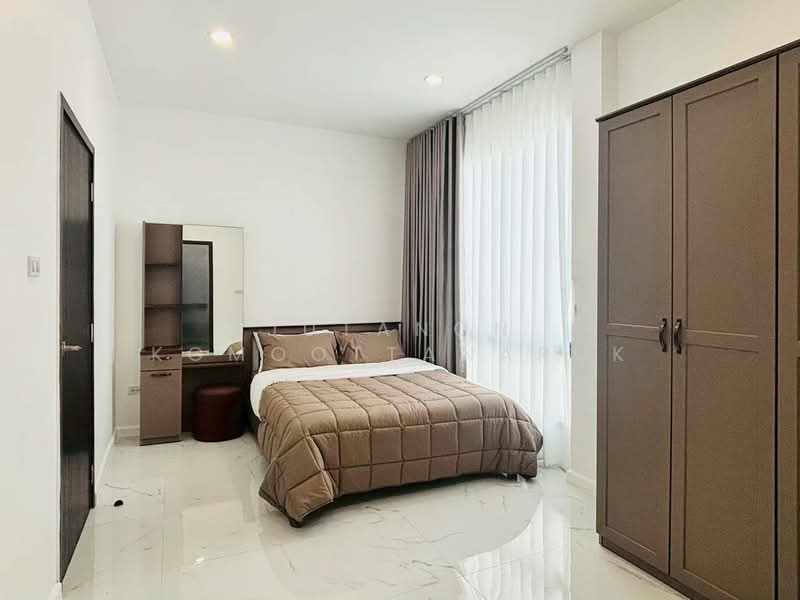 ขายทาวน์โฮม 2 ชั้น สวนหลวงวิลล์ นิรันดร์วิลล์ 3 เนื้อที่ 35.7 ตร.ว. หน้ากว้าง 6.5 ม. จอดรถได้ 4 คัน, กรุงเทพ, ดอกไม้, ประเวศ, กรุงเทพ, 143 ตร.ม., ทาวน์เฮ้าส์ ขาย, โดย Jutanon Komoottanaruk, 500172817 - DDproperty.com