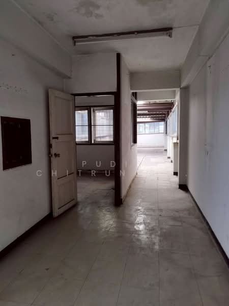 ปล่อยเช่าอาคารพาณิชย์ 2 คูหา 4 ชั้น ทำเลห้วยขวาง–แยกประชาราษฎร์บำเพ็ญ, กรุงเทพ, ห้วยขวาง, ห้วยขวาง, กรุงเทพ, 350 ตร.ม., ตึกแถว-อาคารพาณิชย์ ให้เช่า, โดย Pudis Chitrungsakorn, 500172836 - DDproperty.com