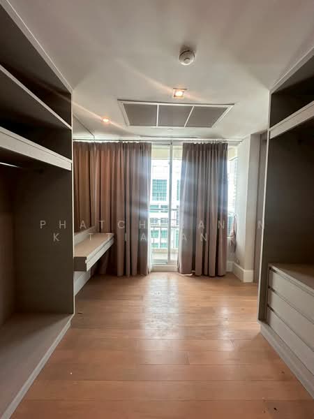 Ideal 24, Bangkok, 85 Sukhumvit 24 Alley, Khong Tan, Khlong Toei, Bangkok, 4 Bedrooms, 327 sqm, Condo For Sale, by Phatcharanan Kittiananchat, 500172841 - DDproperty.com