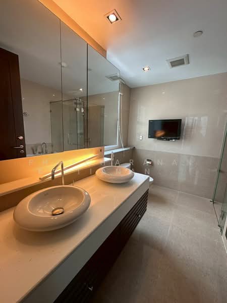 Ideal 24, Bangkok, 85 Sukhumvit 24 Alley, Khong Tan, Khlong Toei, Bangkok, 4 Bedrooms, 327 sqm, Condo For Sale, by Phatcharanan Kittiananchat, 500172841 - DDproperty.com