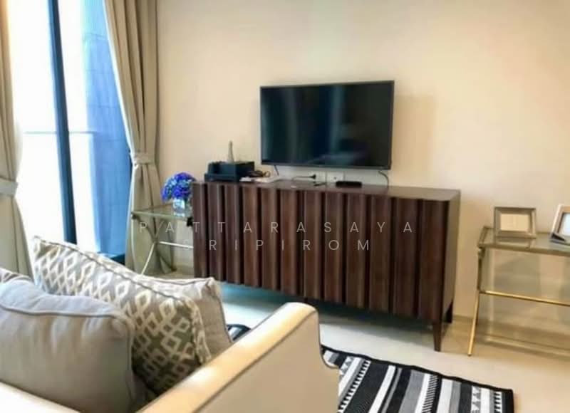 Noble Ploenchit, Bangkok, 1035 Ploenchit Road, Lumphini, Pathum Wan, Bangkok, 1 Bedroom, 50 sqm, Condo For Rent, by Pattarasaya Sripirom, 500172843 - DDproperty.com