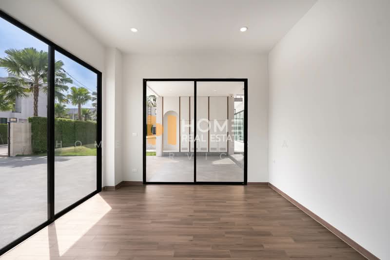 The Master Ekkamai-Ramintra, Bangkok, Soi Ramintra 39, Tha Rang, Bang Khen, Bangkok, 5 Bedrooms, 700 sqm, Single Detached House For Sale, by HOME Real Estate Service, 500172851 - DDproperty.com