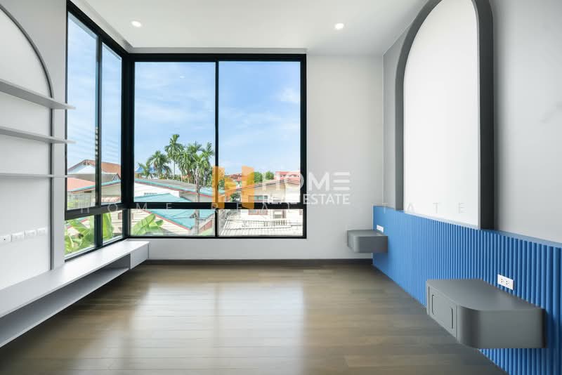 The Master Ekkamai-Ramintra, Bangkok, Soi Ramintra 39, Tha Rang, Bang Khen, Bangkok, 5 Bedrooms, 700 sqm, Single Detached House For Sale, by HOME Real Estate Service, 500172851 - DDproperty.com