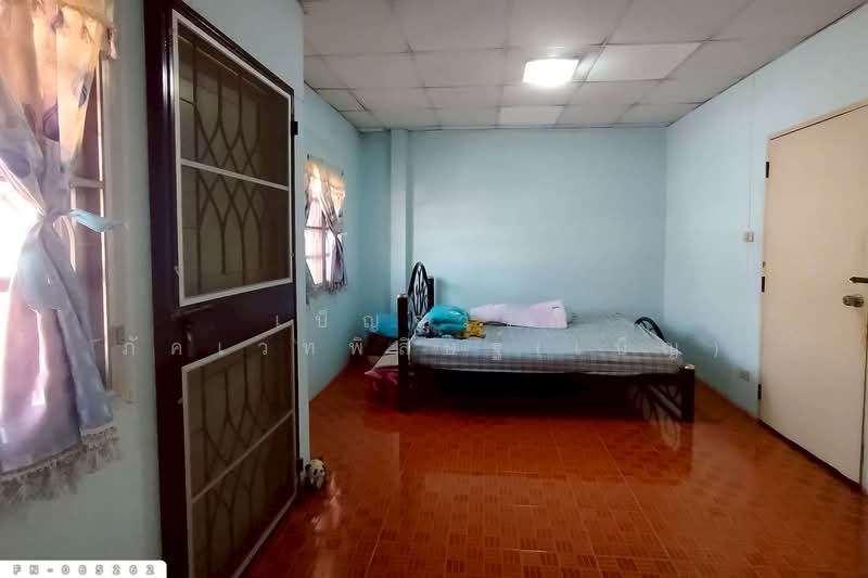 FN-065262 Townhouse, Cattleya Ville Lam Luk Ka-Khlong 4, near BTS Khuk Khot Station, Pathum Thani, Lat Sawai, Lam Luk Ka, Pathum Thani, 3 Bedrooms, 113 sqm, Townhouse For Sale, by Benchawarin Pakkawetppisit, 500172893 - DDproperty.com