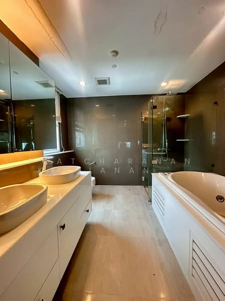 Ideal 24, Bangkok, 85 Sukhumvit 24 Alley, Khong Tan, Khlong Toei, Bangkok, 4 Bedrooms, 327 sqm, Condo For Sale, by Phatcharanan Kittiananchat, 500172898 - DDproperty.com