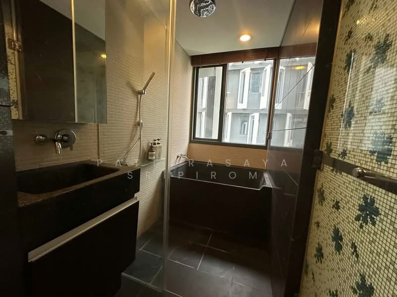 Siamese Gioia, Bangkok, Sukhumvit 31 Road, Khlong Tan Nua, Watthana, Bangkok, 2 Bedrooms, 70 sqm, Condo For Rent, by Pattarasaya Sripirom, 500172907 - DDproperty.com