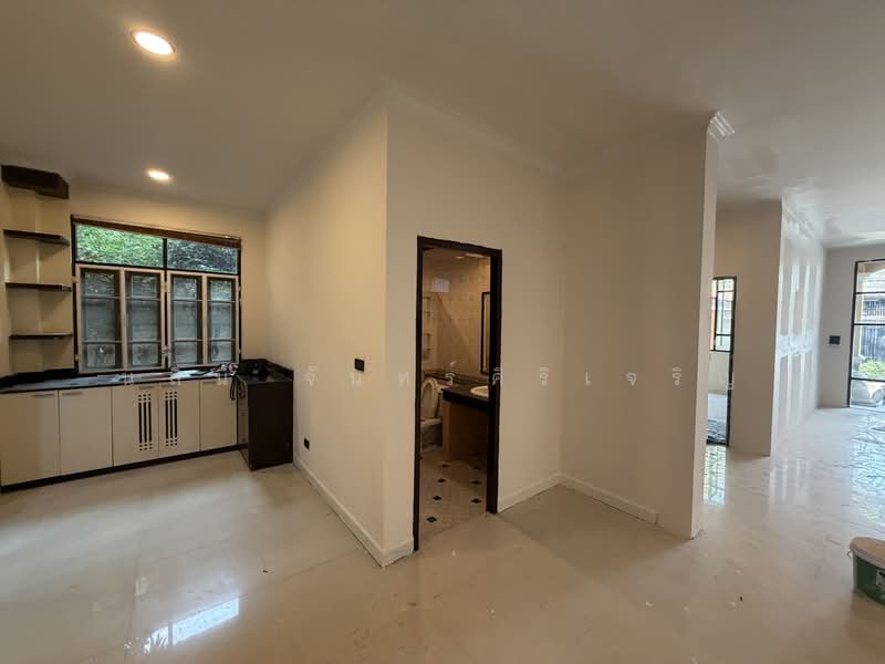 บ้านย่านเอกมัย, กรุงเทพ, คลองตันเหนือ, วัฒนา, กรุงเทพ, 250 ตร.ม., บ้านเดี่ยว ให้เช่า, โดย นลินี จันทร์ศิริเจริญ, 500172925 - DDproperty.com