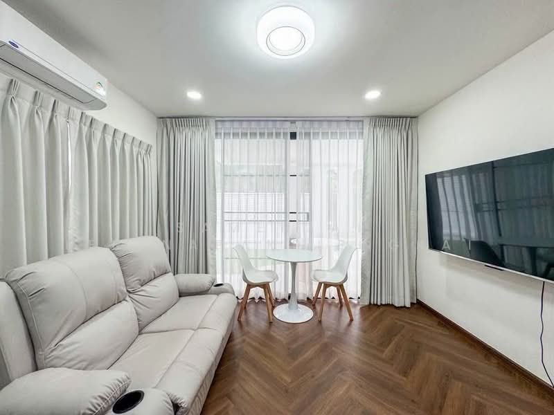 Perfect Place Ramkhamhaeng 164 : เพอร์เฟค เพลส รามคำแหง 164, กรุงเทพ, ซอยรามคำแหง 164, สะพานสูง, สะพานสูง, กรุงเทพ, 180 ตร.ม., บ้านเดี่ยว ให้เช่า, โดย Samerjai Lertnapakriengkai, 500172933 - DDproperty.com