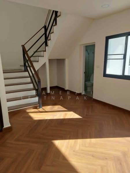 Perfect Place Ramkhamhaeng 164, Bangkok, Soi Ramkhamhaeng 164, Saphan Sung, Saphan Sung, Bangkok, 3 Bedrooms, 180 sqm, Single Detached House For Rent, by Samerjai Lertnapakriengkai, 500172933 - DDproperty.com