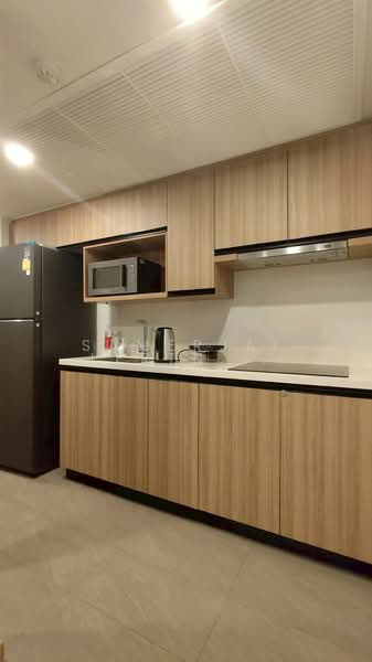 Na Vara Residence, Bangkok, 33/6 Soi Langsuan, Lumphini, Pathum Wan, Bangkok, 2 Bedrooms, 62 sqm, Condo For Rent, by Samerjai Lertnapakriengkai, 500172954 - DDproperty.com