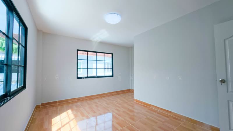 K.C. Ramintra 8, Bangkok, Hathairat Road, Sam Wa Tawan Tok, Khlong Sam Wa, Bangkok, 3 Bedrooms, 112 sqm, Townhouse For Sale, by เพ็ญศิริ ตุ้มเทียน, 500172972 - DDproperty.com