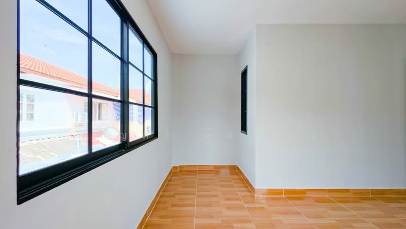 K.C. Ramintra 8, Bangkok, Hathairat Road, Sam Wa Tawan Tok, Khlong Sam Wa, Bangkok, 3 Bedrooms, 112 sqm, Townhouse For Sale, by เพ็ญศิริ ตุ้มเทียน, 500172972 - DDproperty.com