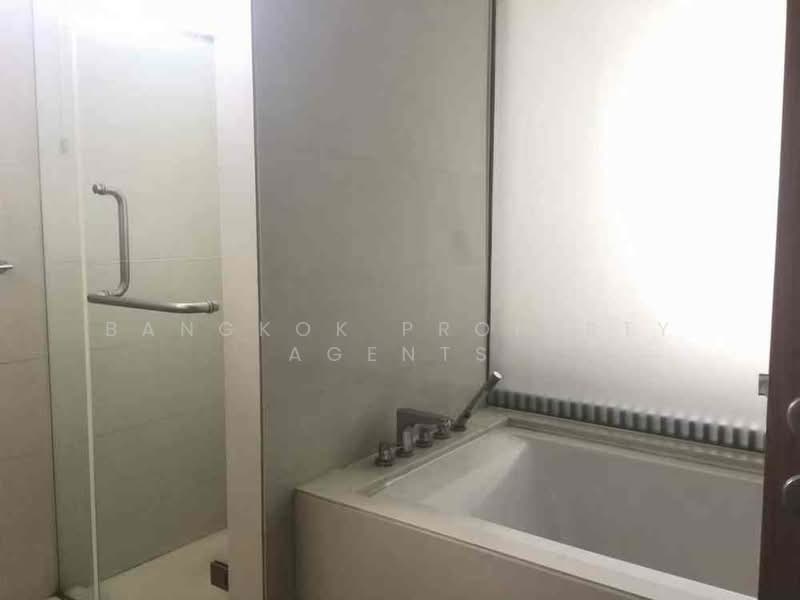 Domus 18, Bangkok, Soi Sukhumvit 18, Khlong Toei, Khlong Toei, Bangkok, 2 Bedrooms, 102 sqm, Condo For Rent, by BANGKOK PROPERTY AGENTS, 500172983 - DDproperty.com
