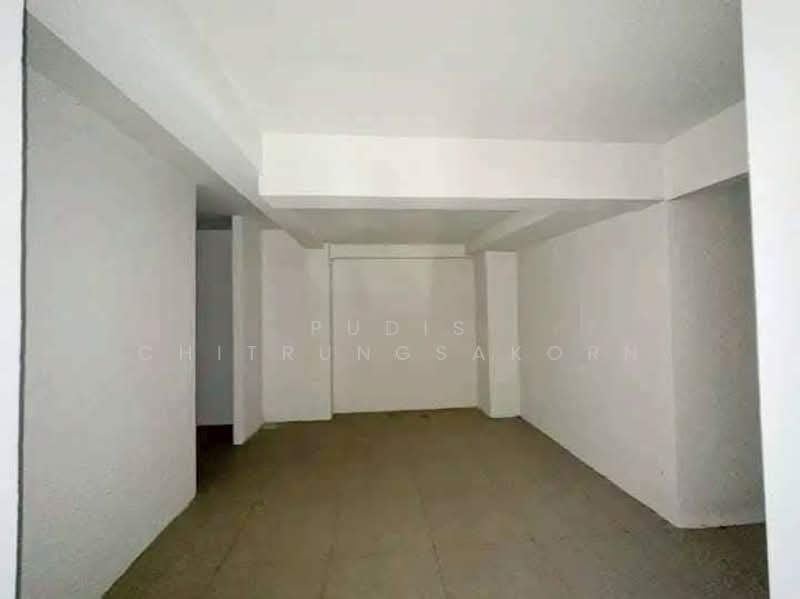 2-Storey Commercial Building for Rent – Bang Yai (Near Central Westgate), Nonthaburi, Bang Rak Pattana, Bang Bua Thong, Nonthaburi, , 240 sqm, Shophouse For Rent, by Pudis Chitrungsakorn, 500173003 - DDproperty.com