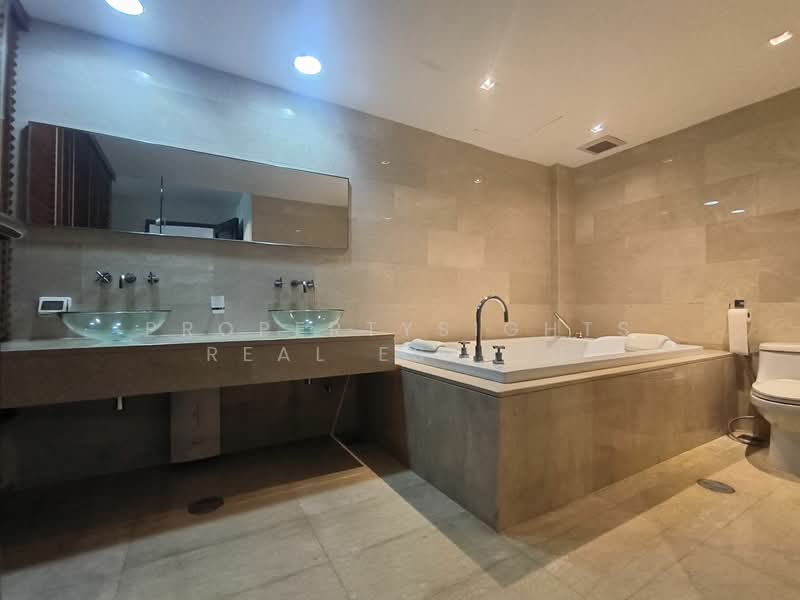 Silver Heritage, Bangkok, 96 Soi Sukhumvit 38, Phra Kanong, Khlong Toei, Bangkok, 4 Bedrooms, 350 sqm, Condo For Rent, by PROPERTYSIGHTS REAL ESTATE, 500173009 - DDproperty.com