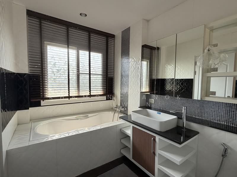 Newly built Chiangmai pool villa closed to nature near city, Chiang Mai, Sam Ran Rat, Doi Saket, Chiang Mai, 4 Bedrooms, 350 sqm, Villa For Sale, by Khamonchanok Aisuwan, 500173037 - DDproperty.com