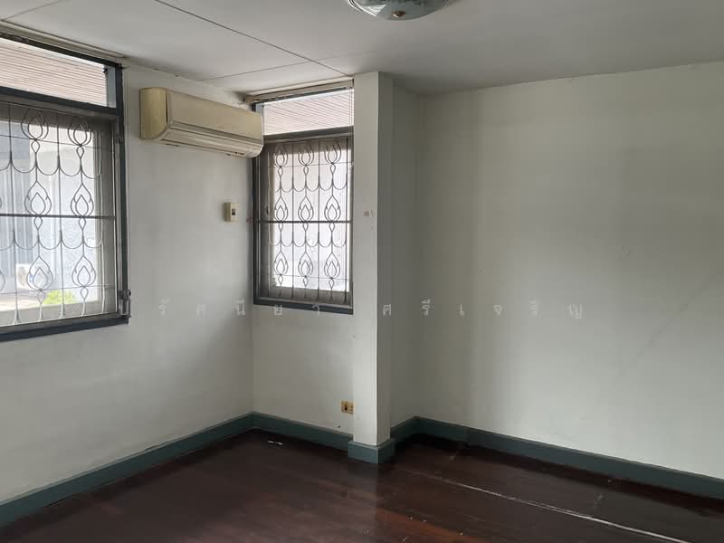 บ้านเดี่ยว2ชั้น63ตร.ว.3นอน2น้ำ1ห้องครัว 1ห้องแม่บ้านจอดรถได้หลายคัน มีบริเวณสนามหญ้า ขาย 11,500,000บ, กรุงเทพ, พระรามเก้า 41, สวนหลวง, สวนหลวง, กรุงเทพ, 150 ตร.ม., บ้านเดี่ยว ขาย, โดย ปรัศนียา ศรีเจริญ, 500173039 - DDproperty.com