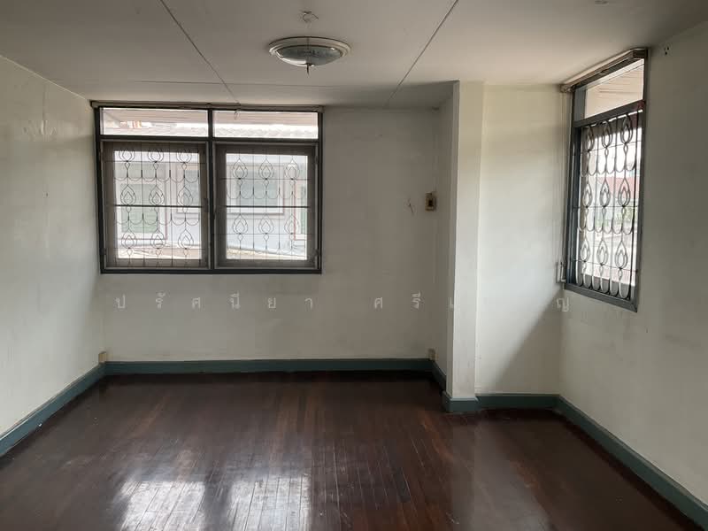 บ้านเดี่ยว2ชั้น63ตร.ว.3นอน2น้ำ1ห้องครัว 1ห้องแม่บ้านจอดรถได้หลายคัน มีบริเวณสนามหญ้า ขาย 11,500,000บ, Bangkok, พระรามเก้า 41, Suan Luang, Suan Luang, Bangkok, 3 Bedrooms, 150 sqm, Single Detached House For Sale, by ปรัศนียา ศรีเจริญ, 500173039 - DDproperty.com