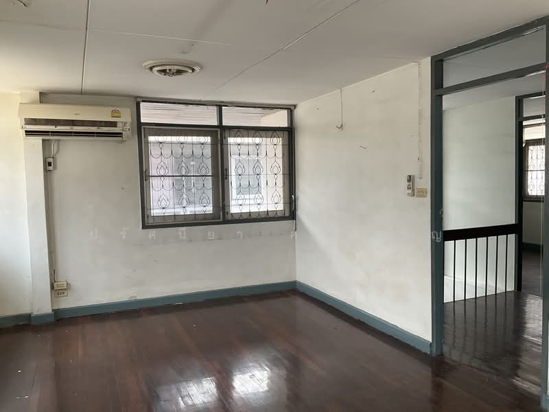 บ้านเดี่ยว2ชั้น63ตร.ว.3นอน2น้ำ1ห้องครัว 1ห้องแม่บ้านจอดรถได้หลายคัน มีบริเวณสนามหญ้า ขาย 11,500,000บ, กรุงเทพ, พระรามเก้า 41, สวนหลวง, สวนหลวง, กรุงเทพ, 150 ตร.ม., บ้านเดี่ยว ขาย, โดย ปรัศนียา ศรีเจริญ, 500173039 - DDproperty.com