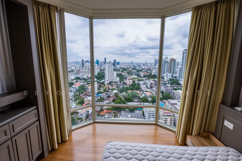 Royce Private Residences, Bangkok, 61 Soi Sukhumvit 31, Khlongtoei Nua, Watthana, Bangkok, 2 Bedrooms, 112 sqm, Condo For Rent, by Beyond Real Estate, 500173041 - DDproperty.com