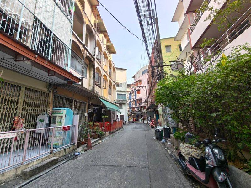 อาคารพาณิชย์จตุจักร กรุงเทพมหานคร, Bangkok, Jom Phon, Chatuchak, Bangkok, , 100 sqm, Shophouse For Sale, by The Best Property ไหม, 500173053 - DDproperty.com
