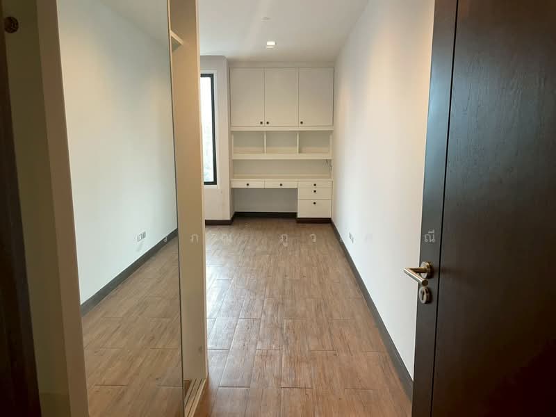 Ideal 24, Bangkok, 85 Sukhumvit 24 Alley, Khong Tan, Khlong Toei, Bangkok, 4 Bedrooms, 326 sqm, Condo For Sale, by จักรภณ ภูวเศรณี, 500173055 - DDproperty.com