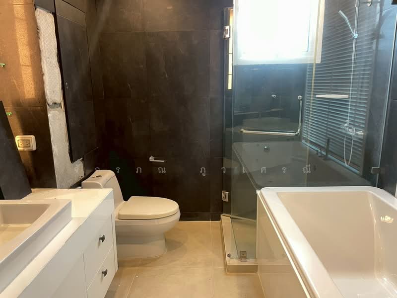 Ideal 24 : ไอดีล 24, กรุงเทพ, 85 ถนนสุขุมวิท 24, คลองตัน, คลองเตย, กรุงเทพ, 326 ตร.ม., คอนโด ขาย, โดย จักรภณ ภูวเศรณี, 500173055 - DDproperty.com