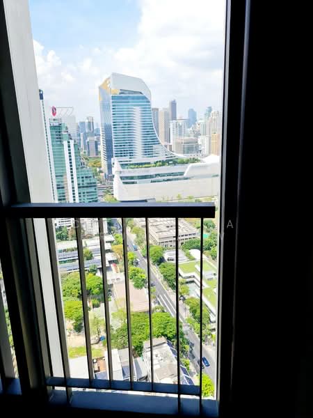 Life One Wireless, Bangkok, 1 Wireless Road, Lumphini, Pathum Wan, Bangkok, 1 Bedroom, 35 sqm, Condo For Rent, by Chanisara Kruakaew, 500173057 - DDproperty.com