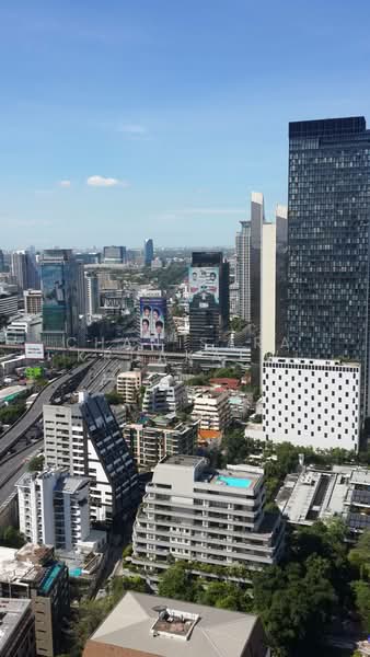 Life One Wireless, Bangkok, 1 Wireless Road, Lumphini, Pathum Wan, Bangkok, 1 Bedroom, 35 sqm, Condo For Rent, by Chanisara Kruakaew, 500173057 - DDproperty.com