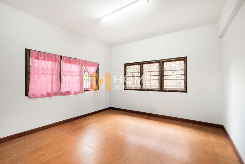 Chuan Chuen Garden Ville, Pathum Thani, Pathum Thani-Bangkok Road, Bang Dua, Muang Pathum Thani, Pathum Thani, 5 Bedrooms, 350 sqm, Single Detached House For Sale, by HOME Real Estate Service, 500173067 - DDproperty.com