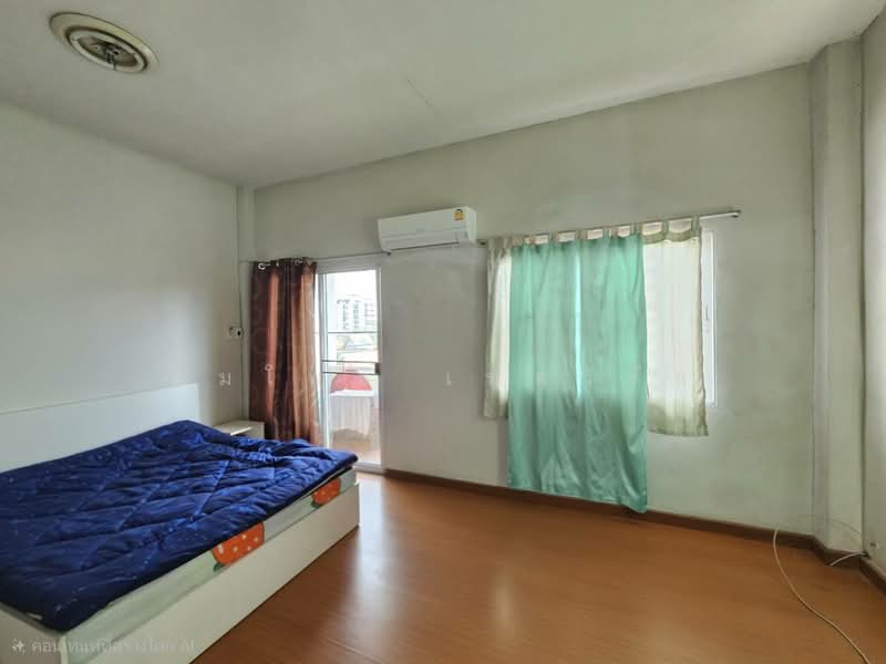 Prinluck Navamin, Bangkok, Nawamin Road, Khlong Kum, Bueng Kum, Bangkok, 3 Bedrooms, 180 sqm, Townhouse For Sale, by สมโพธิ เทศวิรัช, 500173101 - DDproperty.com