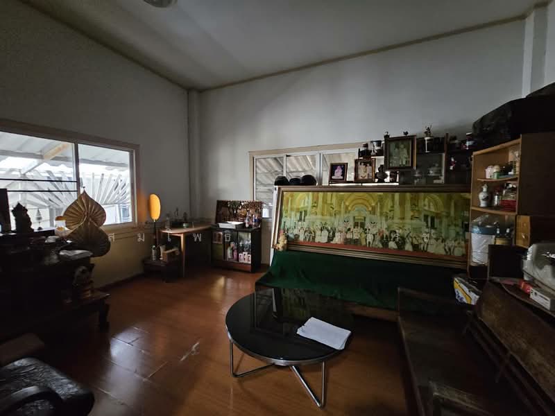 Prinluck Navamin, Bangkok, Nawamin Road, Khlong Kum, Bueng Kum, Bangkok, 3 Bedrooms, 180 sqm, Townhouse For Sale, by สมโพธิ เทศวิรัช, 500173101 - DDproperty.com