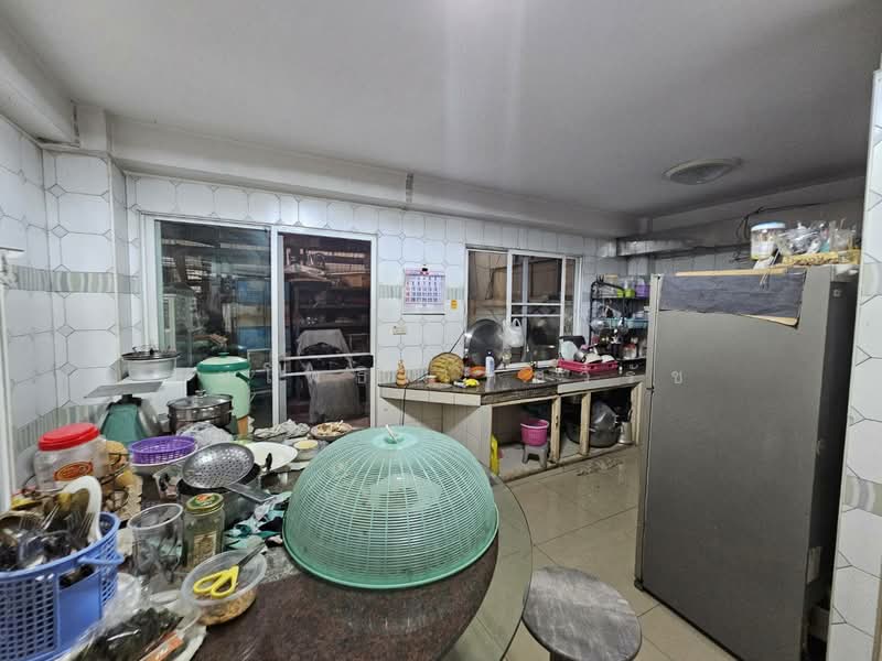 Prinluck Navamin, Bangkok, Nawamin Road, Khlong Kum, Bueng Kum, Bangkok, 3 Bedrooms, 180 sqm, Townhouse For Sale, by สมโพธิ เทศวิรัช, 500173101 - DDproperty.com